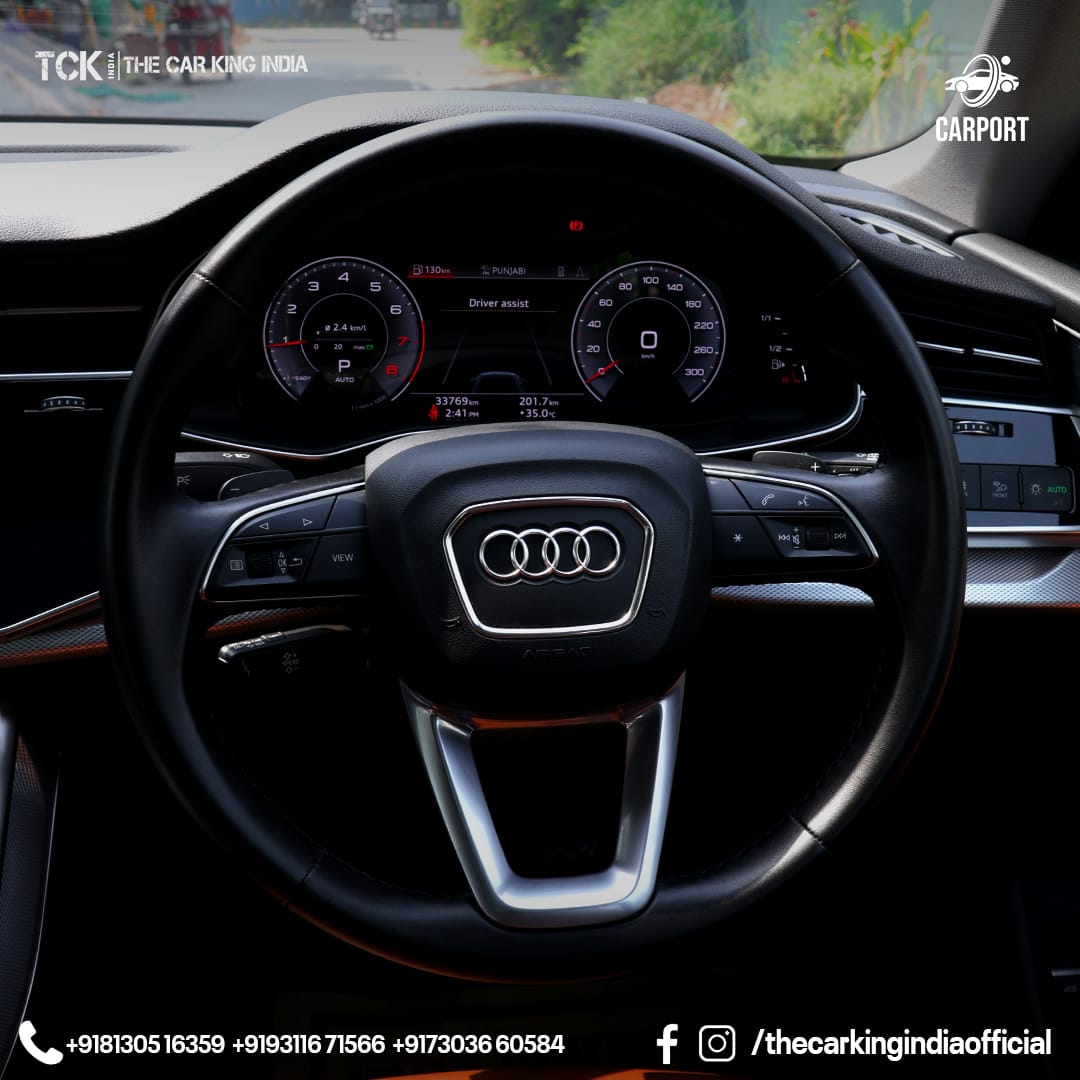 Used AUDI Q8 CELEBRATION 55 TFSI QUATTRO 2021 grey - photo 3