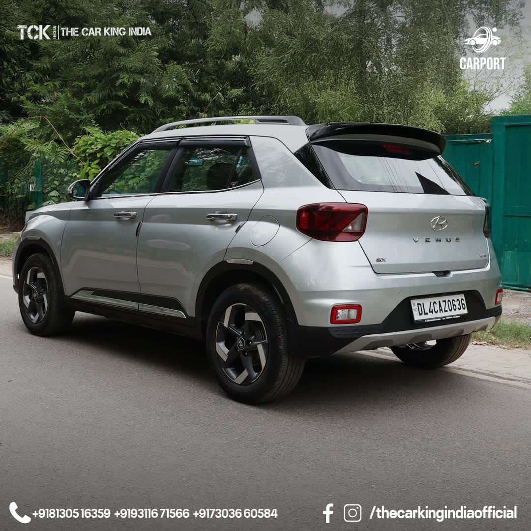Used HYUNDAI VENUE 2019 silver - photo 5
