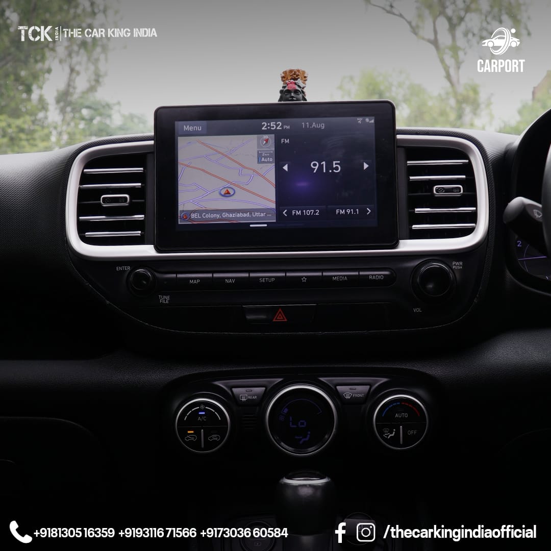 Used HYUNDAI VENUE 2019 silver - photo 9