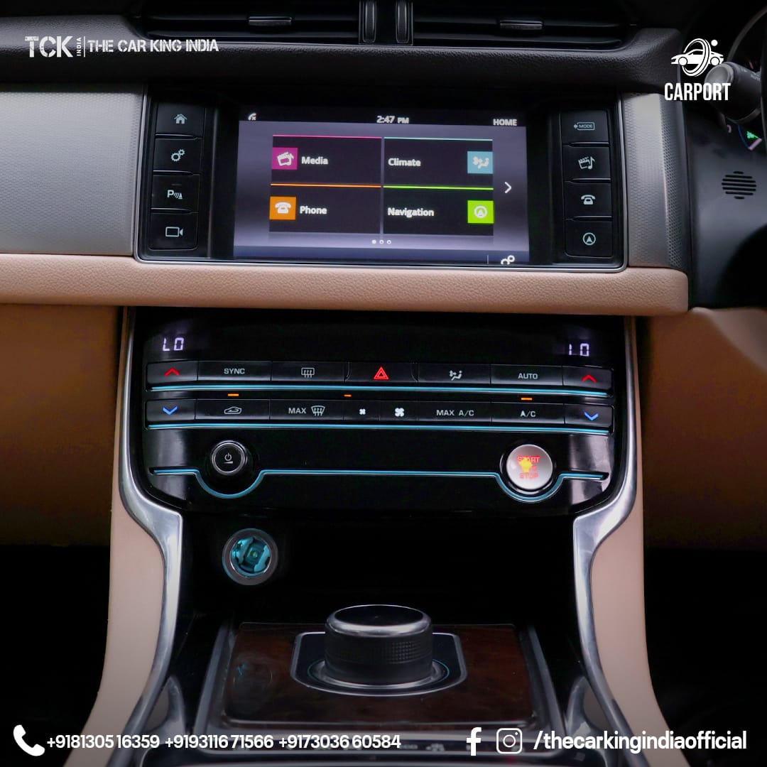 Used JAGUAR XF 2018 black - photo 6