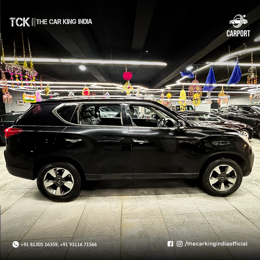 Used MAHINDRA ALTURAS 2018 black - photo 2