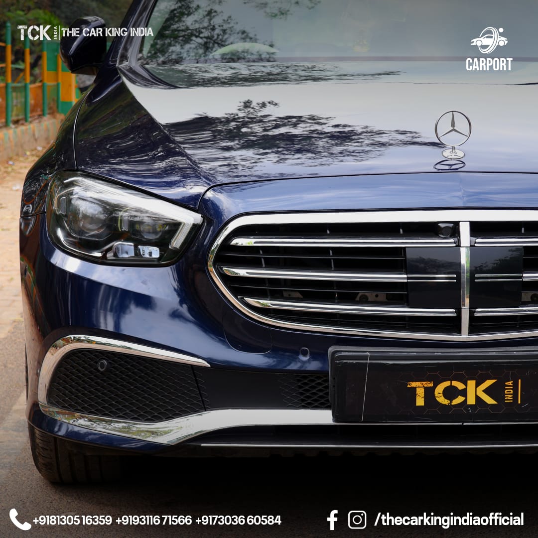 Used MERCEDES BENZ E CLASS 2019 blue - photo 3