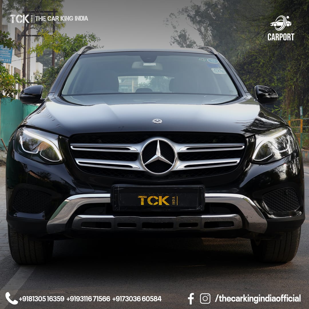 Used MERCEDES BENZ GLC 300 2018 black - photo 2