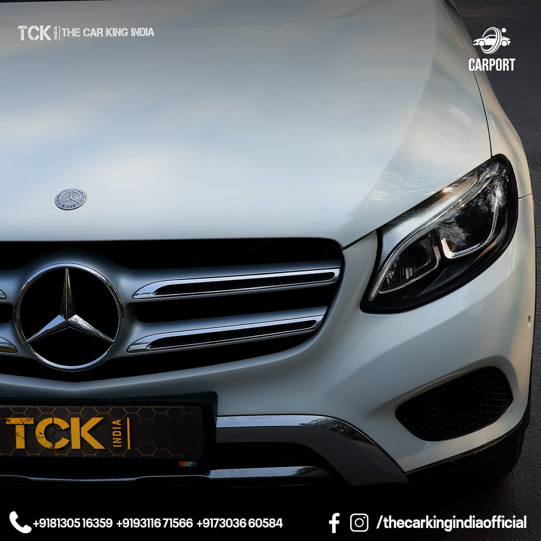 Used MERCEDES BENZ GLC 300 4MATIC 2017 white - photo 2