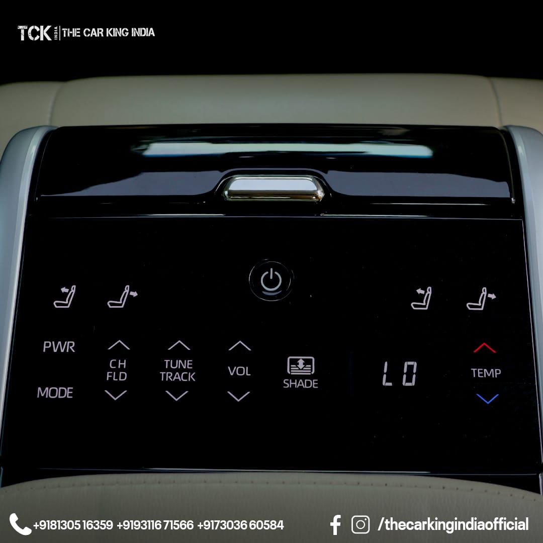 Used TOYOTA CAMRY HYBRID 2022 silver - photo 5