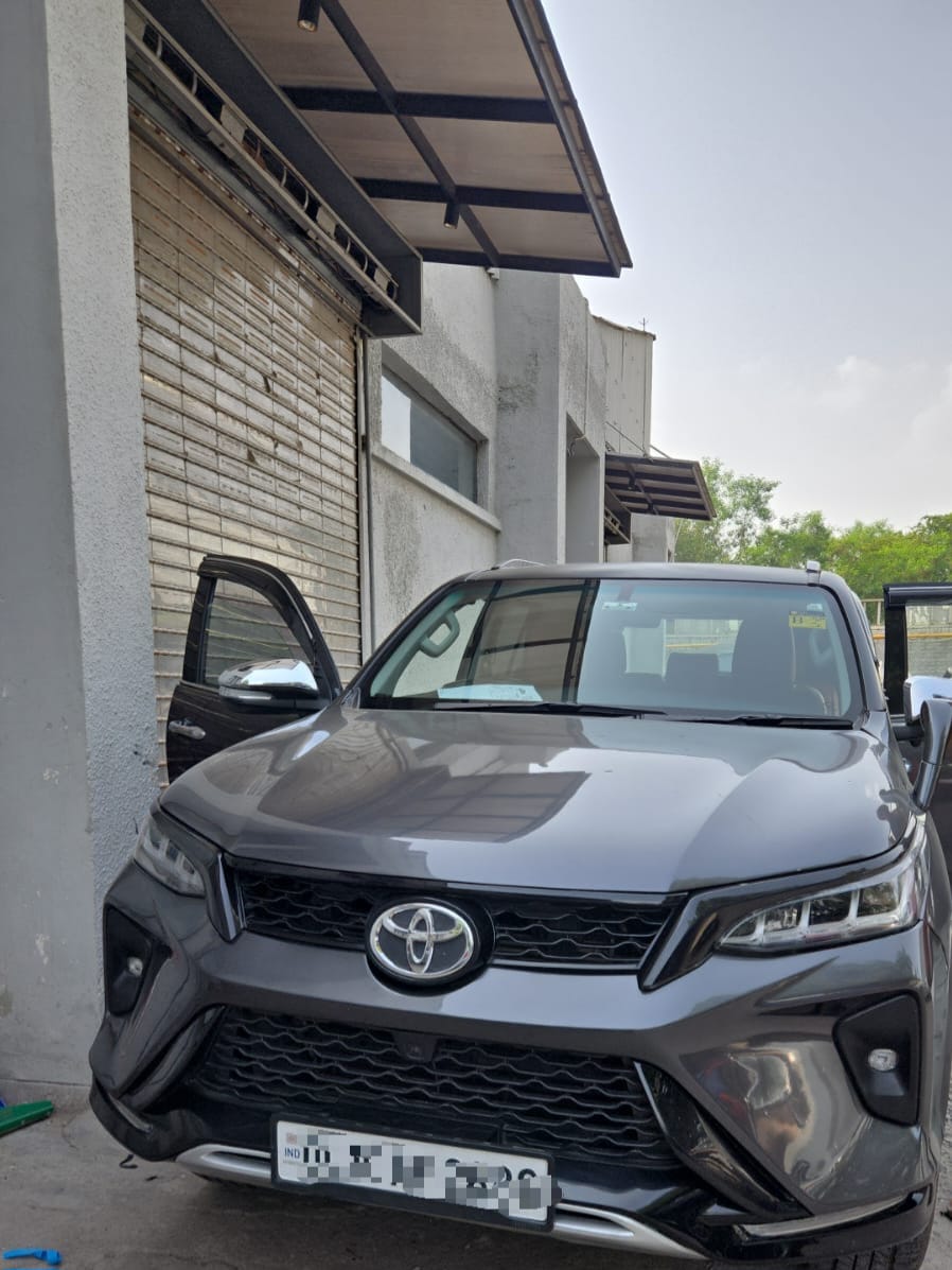 TOYOTA FORTUNER 2017 4*2 AT