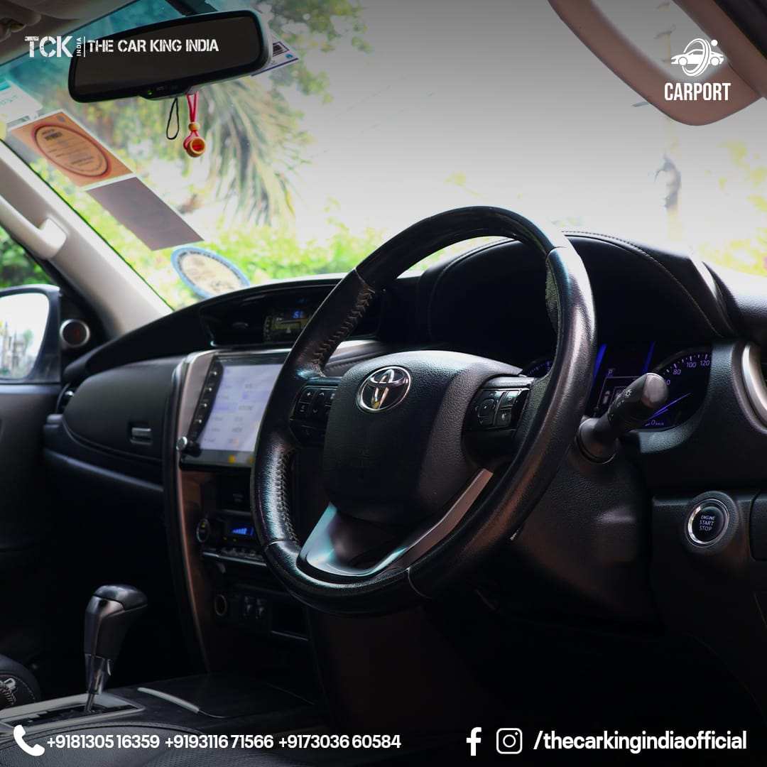 Used TOYOTA FORTUNER 4*2 AT 2021 white - photo 5