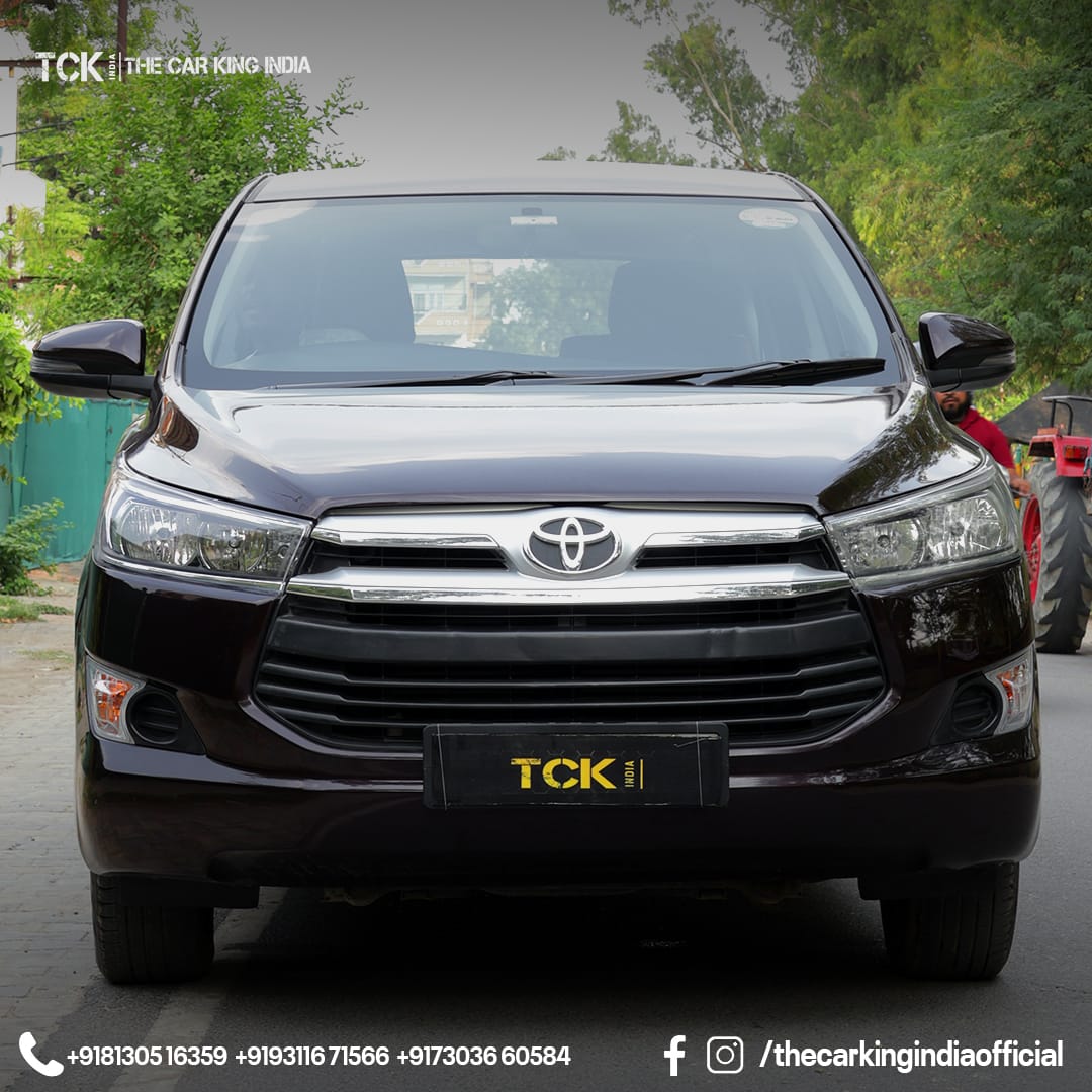 Used 2018 TOYOTA INNOVA CRYSTA 2.4 G MT red - photo 2